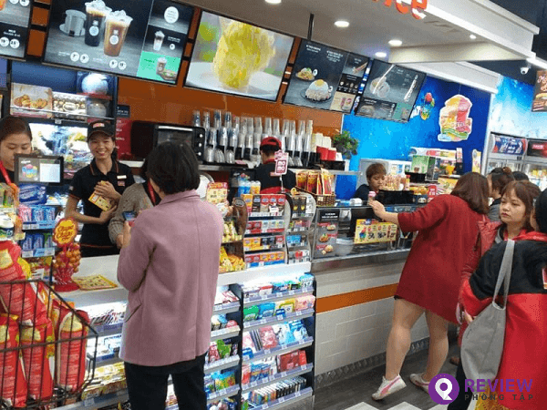 Cửa hàng tiện lợi Circle K được khá nhiều người yêu thích